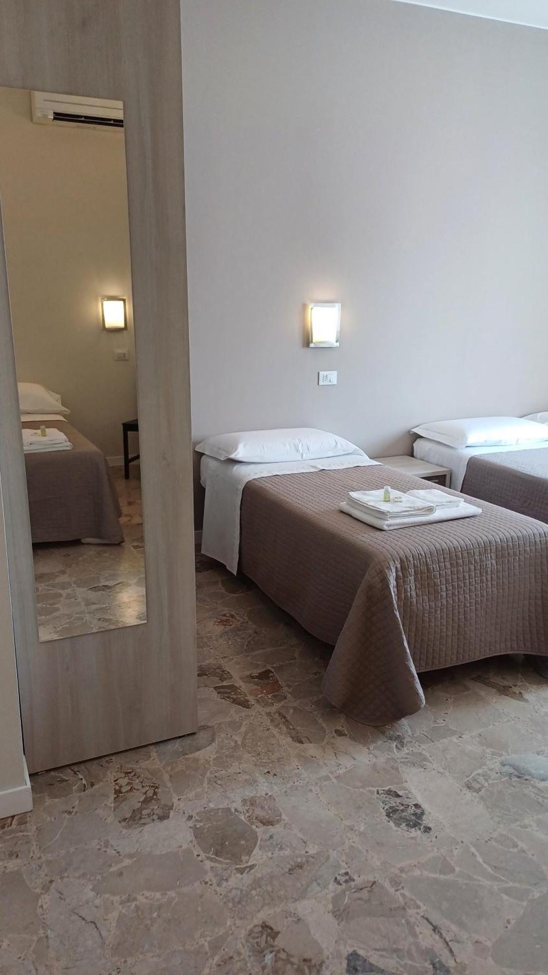 B&B Monte Монтесильвано Экстерьер фото
